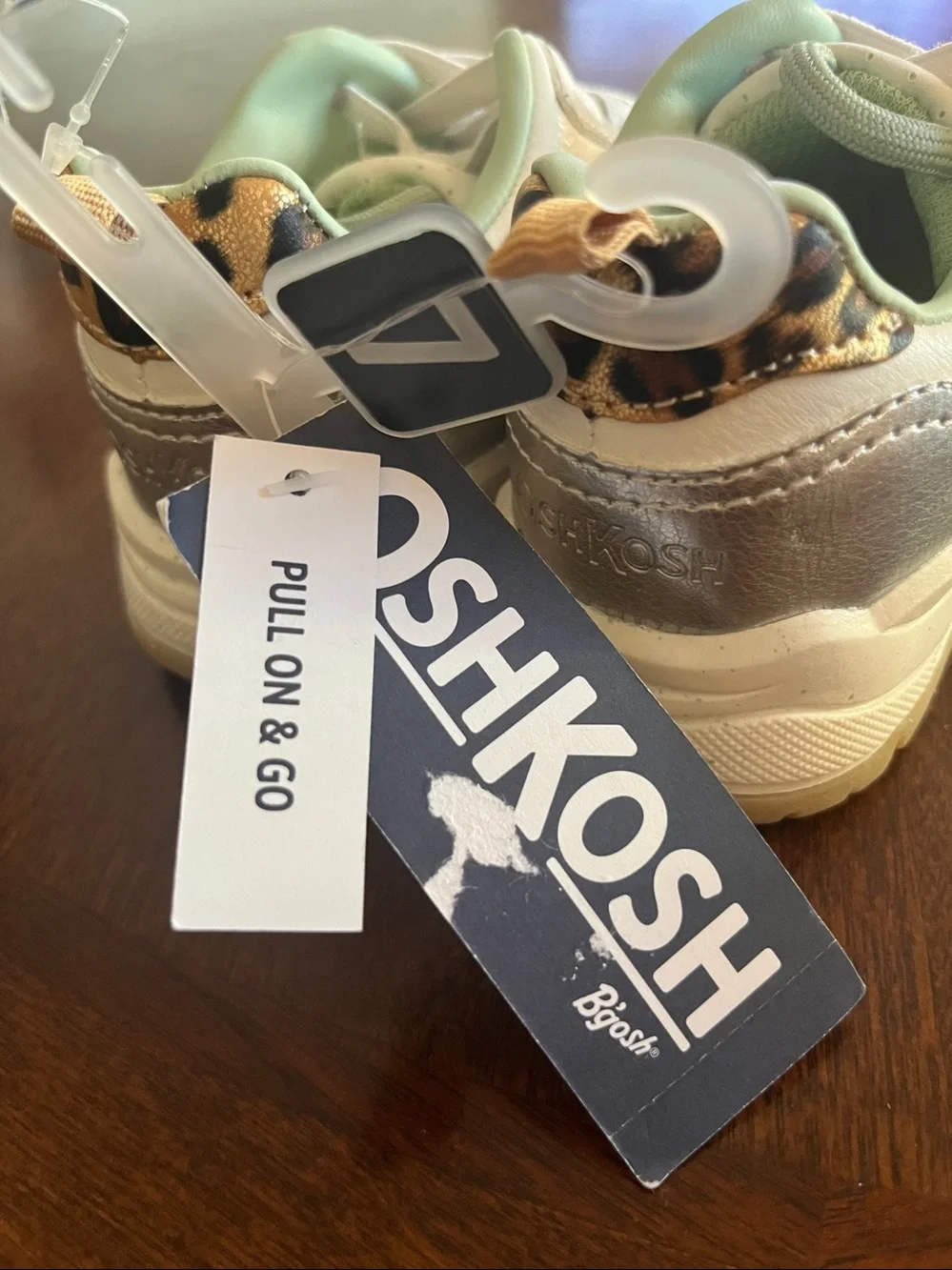 OshKosh Bgosh oshkosh gosh®